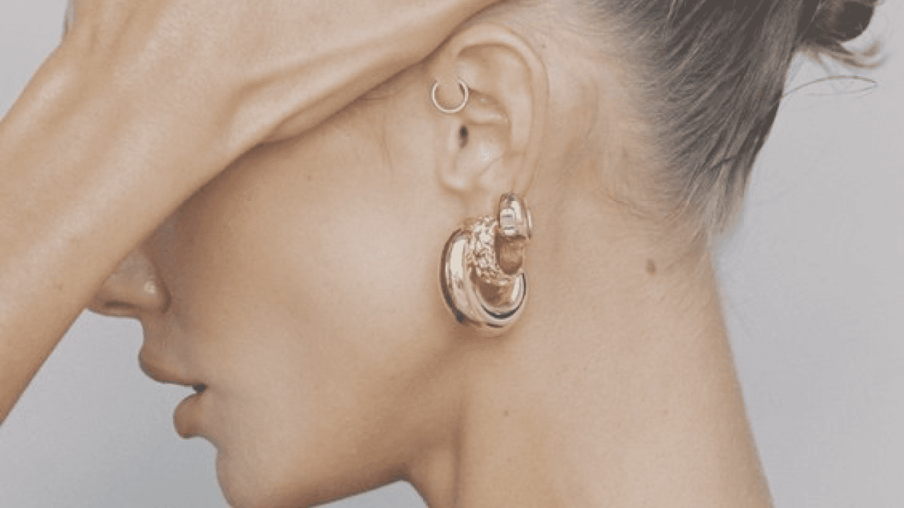 Péče o propíchnuté uši preview image